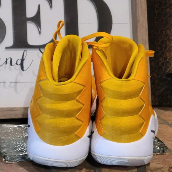 Nike Hyperdunk 2016 TB Yellow White Mens Sz 17 #856483 771 - Picture 4 of 6